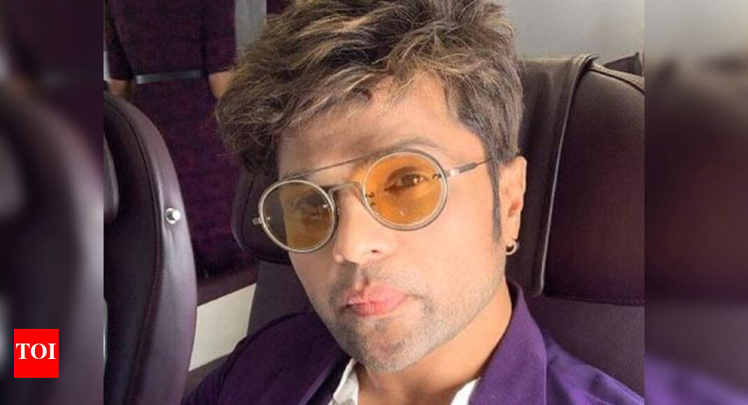 Himesh Reshammiya Happy Hardy And Heer Introduces Topic Of Friend Zone Hindi Movie News Times Of India himesh reshammiya happy hardy and heer