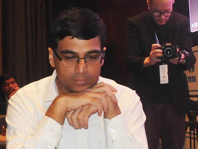 Anand signs peace with Giri at Tata Steel Master