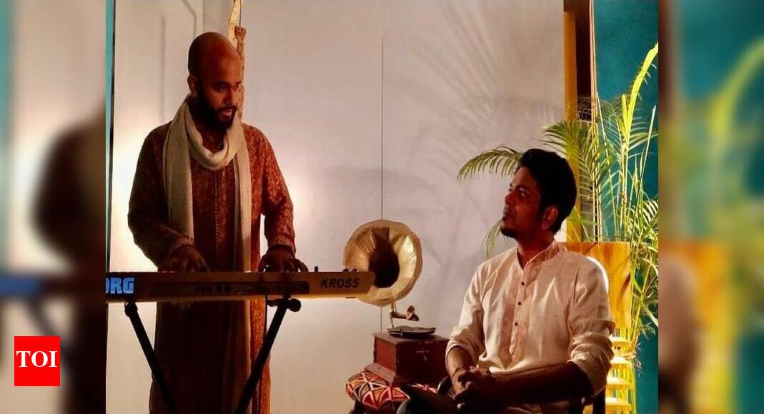 Durnibar Prajna Create Magic With The Iconic Ami Banglay Gaan Gai Bengali Movie News Times Of India iconic ami banglay gaan gai