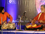 Abhishek Mitra and Pt Vishwamohan Bhatt perform live at an event