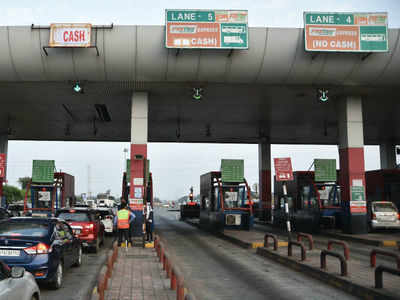 FASTag: Government relaxes norms for 65 high cash transaction toll plazas for 30 days