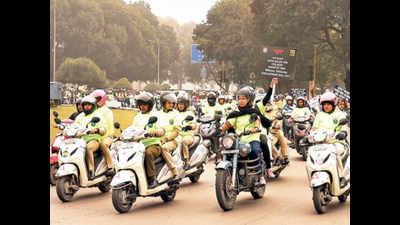 Helmet rally for women marks road safety week in Chandigarh