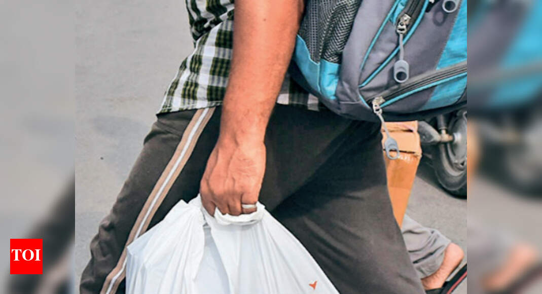 Big Bazaar fined 10,000 for charging for carry bags Chandigarh News
