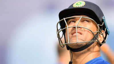 BCCI drops MS Dhoni from central contract