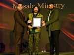 Best North Indian- Ravindra Upadhyay gives away the award to Akshay Singhi and Rahul Darak of Masala Ministry