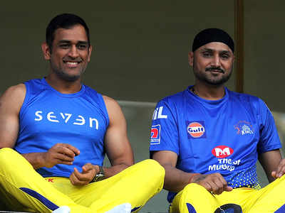 I don't think Dhoni will play for India again: Harbhajan