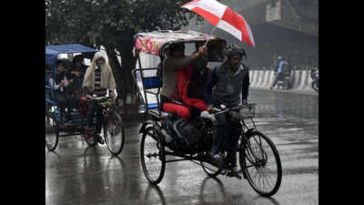 Noida: Two hours of rain but not enough to clean up air
