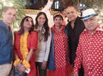 Amid wedding rumours, Farhan & Shibani step out in retro style for Javed Akhtar's birthday