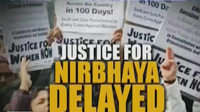 Delhi Bar Council issues notice to Nirbhaya convict's lawyer