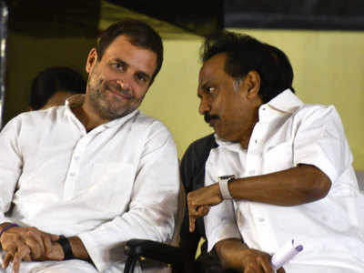 Congress and DMK bury the hatchet, decide to fix issues internally