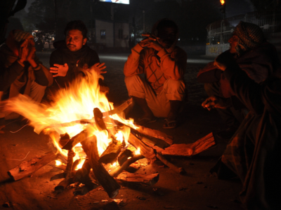 Cold wave continues in north India, rains in Himachal and UP
