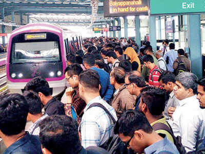 Bengaluru: Cut in Metro smartcard subsidy will increase road traffic, say  Experts | Bengaluru News -