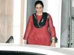 Farhan Akhtar, Anil Kapoor, Tabu and other Bollywood celebs visit Shabana Azmi at hospital