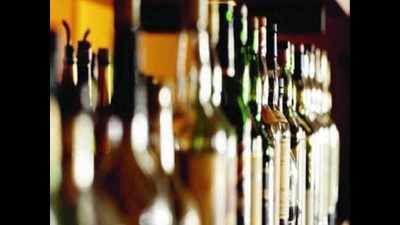 Patiala police confiscates 3 canters, 2720 illegal liquor boxes