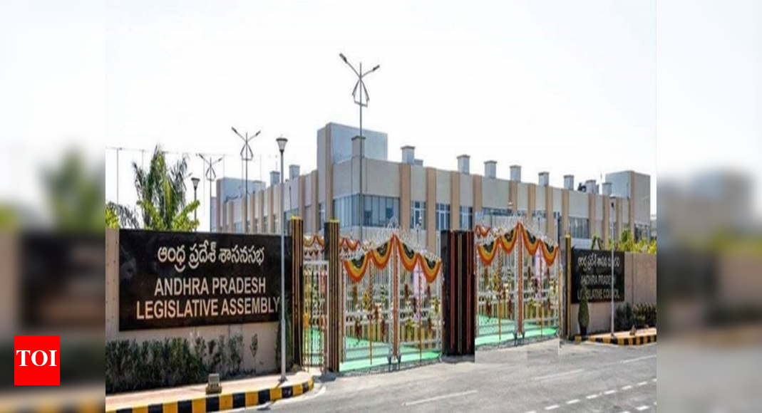 3-capital bill moved in Andhra Pradesh assembly