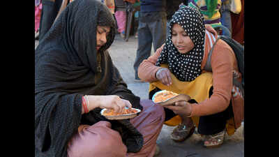 Shaheen Bagh anti-CAA stir: Protest on their lips, solidarity on their plate