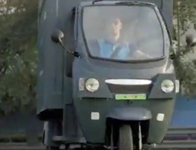 Watch: World's richest man driving an e-rickshaw in India