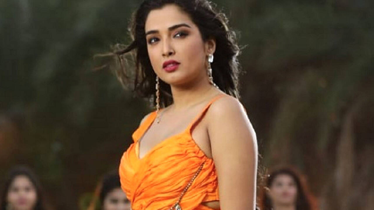 Bhojpuri star Aamrapali Dubey wants death penalty for rapists