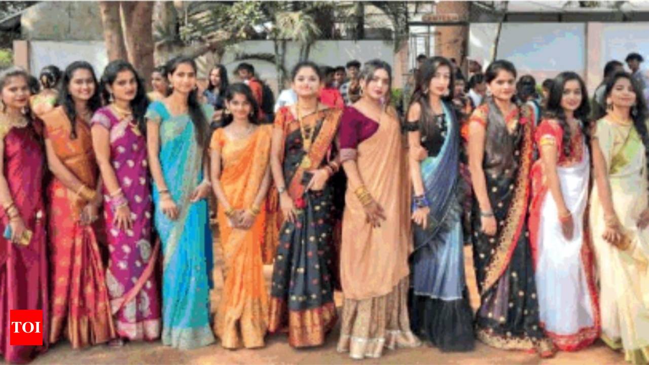 Video of Boys Pairing Shirts With Sarees, Skirts And Towel on Mismatch Day  in Maharashtra College Goes Viral- Watch