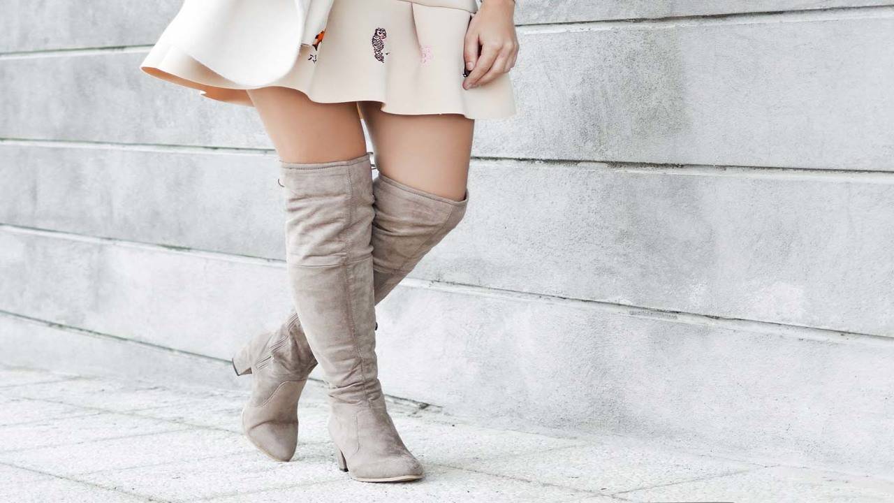 Knee length boots for girls on sale