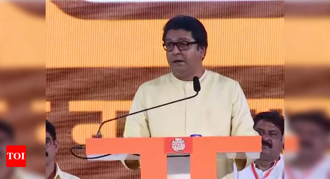 MNS New Flag: Raj Thackeray's MNS goes saffron, backs Modi government ...