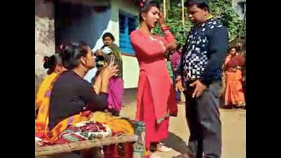 West Bengal: Newborn falls ill as eunuchs forcibly dance with him, dies