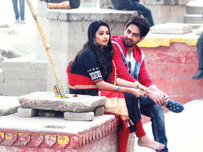 Actors from South shoot for a Kannada film in Banaras