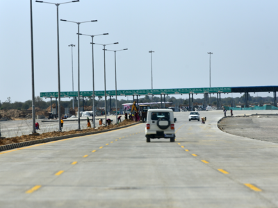 Delhi-Mumbai electric highway in the works, says Gadkari