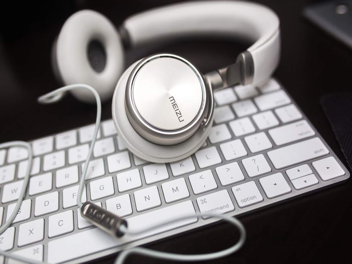 best earphones to talk on phone