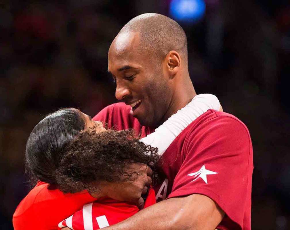 
RIP Kobe Bryant: Tributes pour in from around the world
