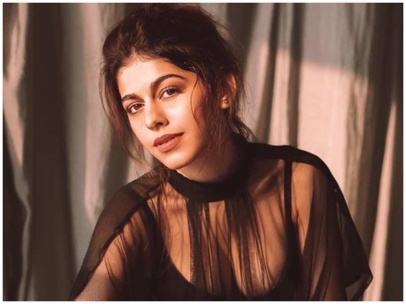 Jawaani Jaaneman Actress Alaya F Names The Bollywood Actors She Would Like To Work With Hindi Movie News Times Of India