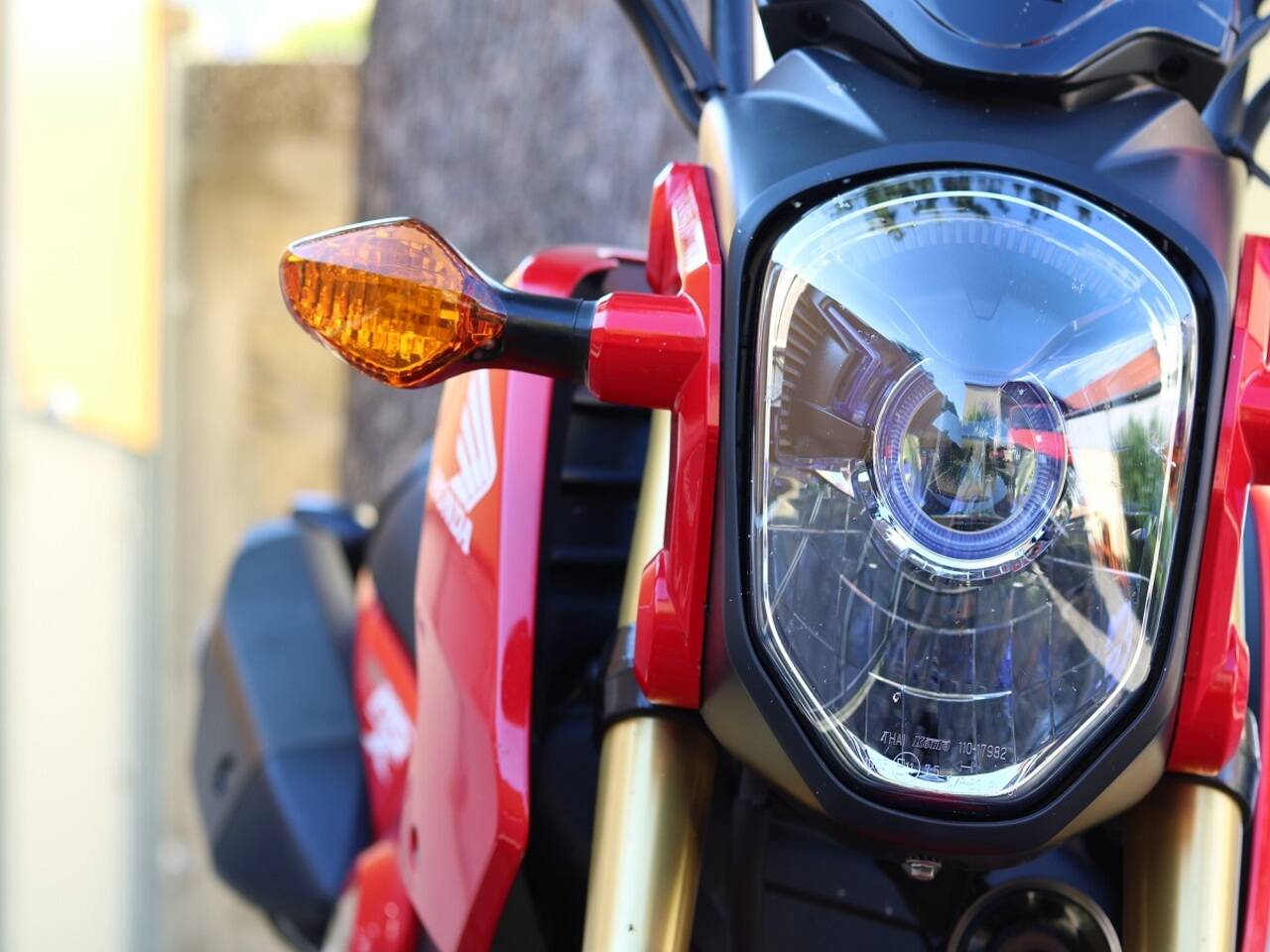 stylish indicator for bike