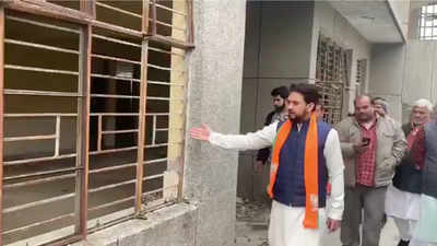 Delhi polls: Anurag Thakur takes dig at AAP govt, shows dilapidated condition of community centre