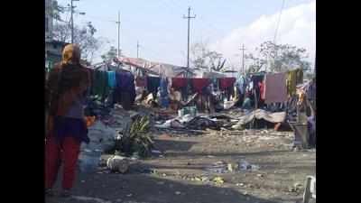 No roads, poor sanitation: City slums await basic amenities