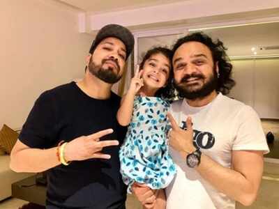 Photo: Parthiv Gohil's daughter Nirvi Gohil sends a loving wish for the song 'Soni Gujarati Ni'