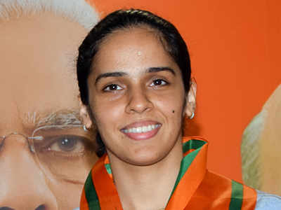 Praneeth wishes Saina good luck as she embarks on political career