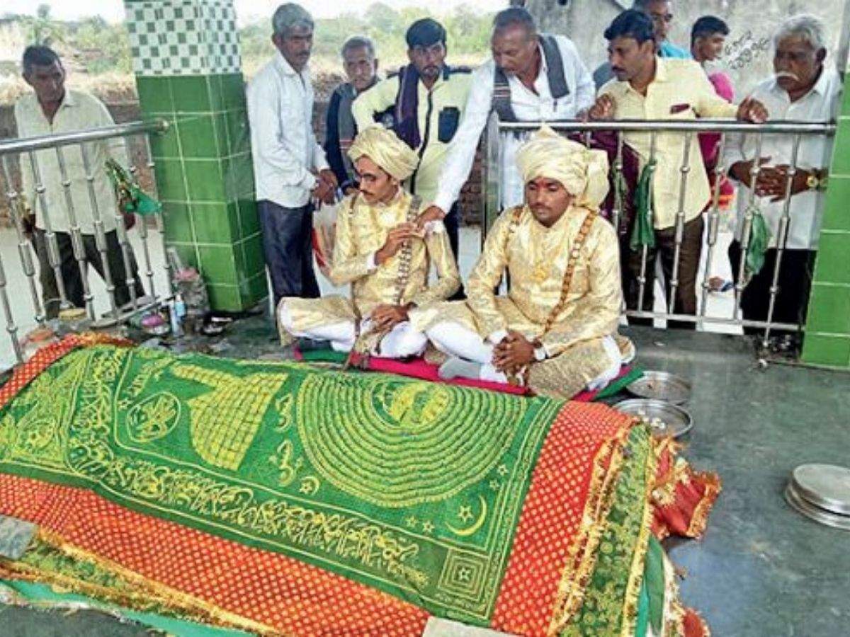 In this non-Muslim village, Hindus preserve a 200-year old dargah | Rajkot News - Times of India