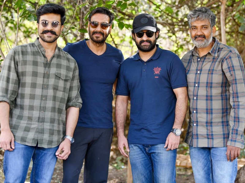 RRR: Makers share a stunning picture of cast from the sets | Telugu Movie  News - Times of India
