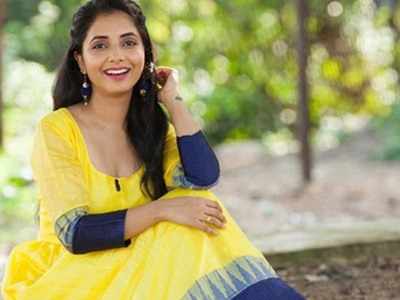 Exclusive! Sayali Sanjeev reveals her birthday plans, to spend time with family in Nashik