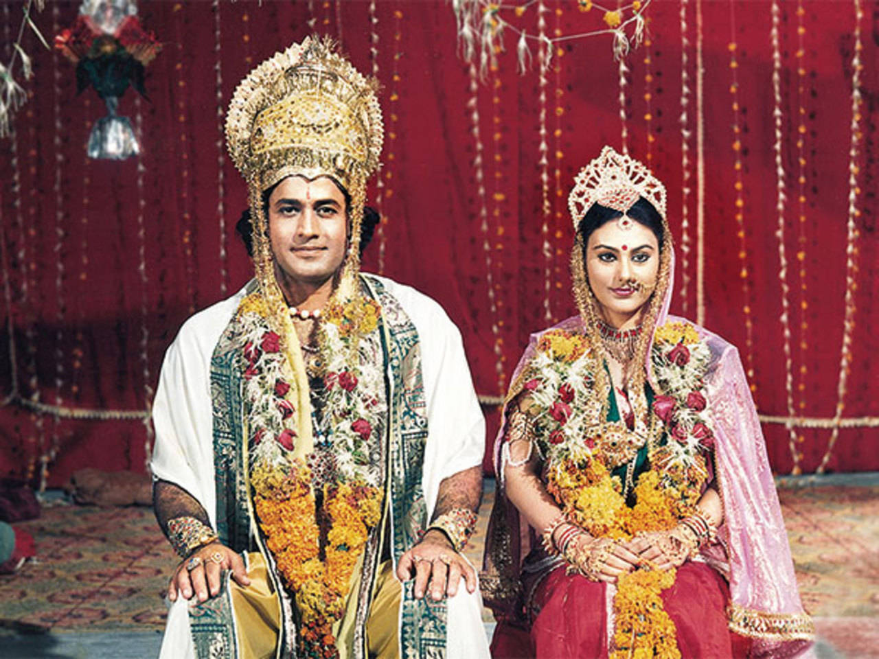 Flashback: Meet television's original Ram and Sita - Times of India