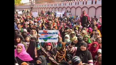 UP: Women start indefinite dharna against citizenship law at Aligarh Eidgah