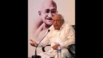‘Study approach of Mahatma Gandhi to stop discrimination’