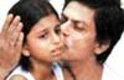 Shah Rukh's daughter hospitalised