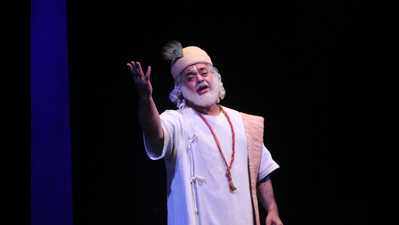 Mono act on Kabir by Padma Shri Shekhar Sen