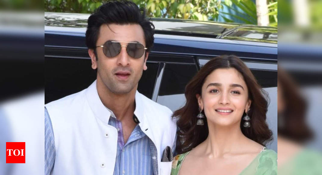 Ranbir Kapoor and Alia Bhatt missing from Armaan Jains Mehendi ceremony, heres why Hindi Movie News pic