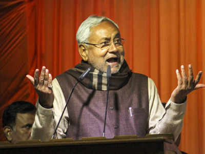 Delhi polls: Nitish Kumar attacks Kejriwal for 'non-performance' on development front