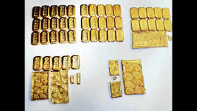 DRI busts smuggling rackets, seizes 31kg gold