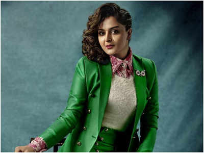 M-Town celebs can't stop gushing over Manju Warrier's new 'fresh off the runway' look
