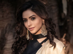 Aamna Sharif's Photos