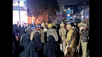 Uttar Pradesh: Crackdown on Azamgarh anti-CAA protest, 18 held